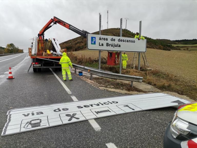 Mitma adjudica por unos 12 millones de euros un contrato de conservación y explotación de carreteras del Estado en la provincia de Burgos