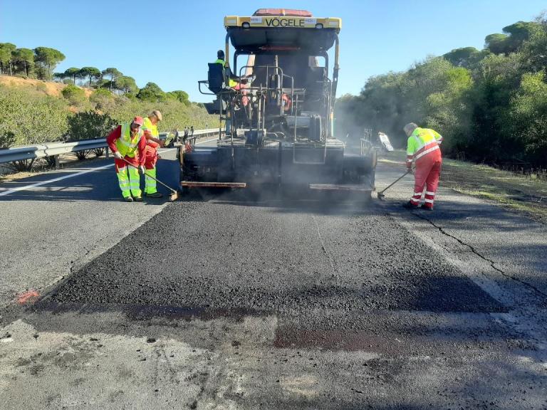 Mitma adjudica por 10,5 millones de euros diversas operaciones de conservación y explotación de carreteras del Estado en Huelva